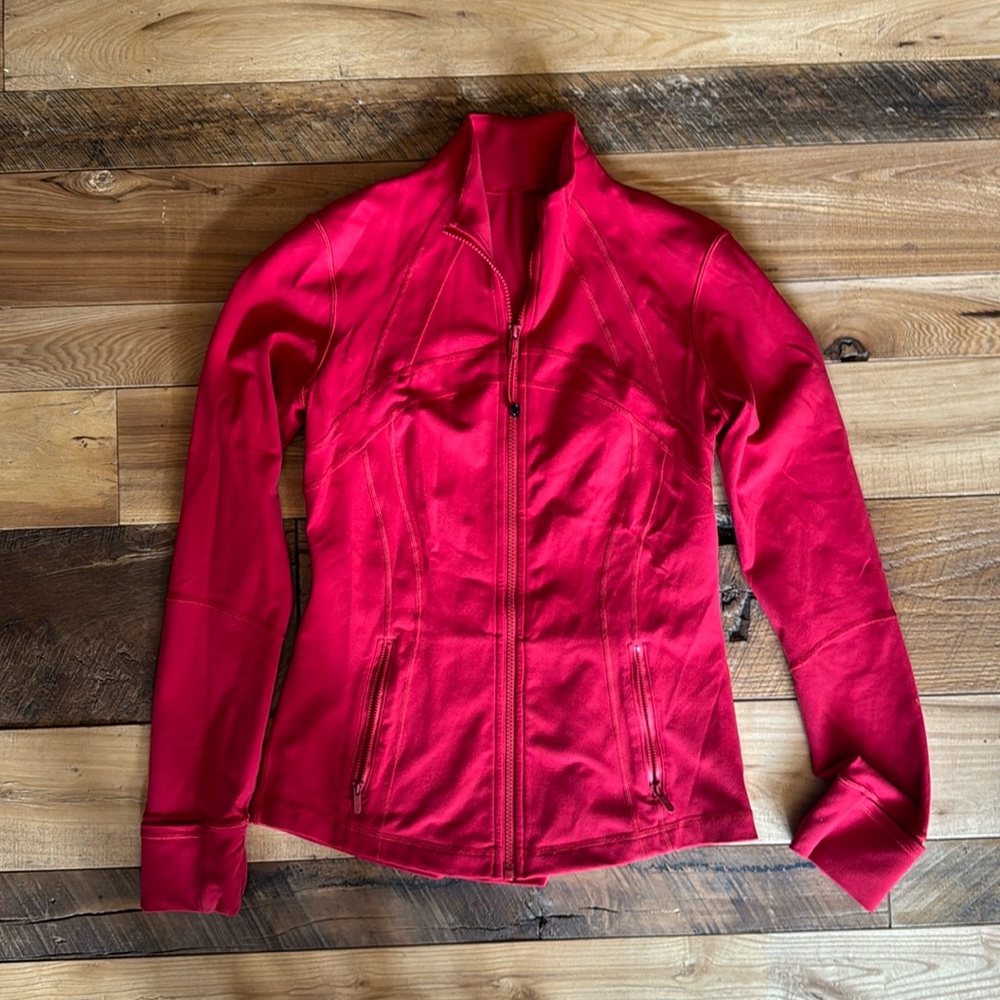 COPY - Lululemon Define Jacket Luon in red.